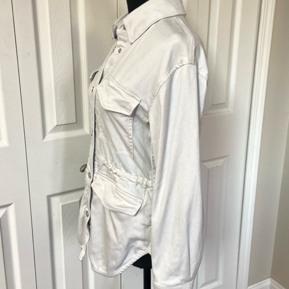 COPY - Abercrombie & Fitch Utility Shacket - Picture 10 of 14